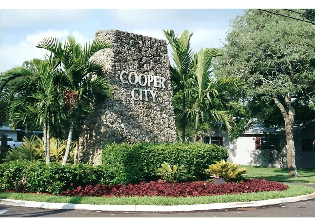 Commercial roofing in Cooper City, FL Commercial roofing in Cooper City, FL